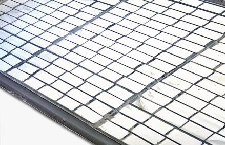 Ochranné a sklzové prvky