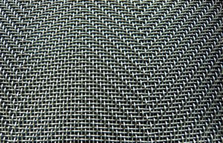 Ukážka drôtenej tkaniny s keprovou väzbou