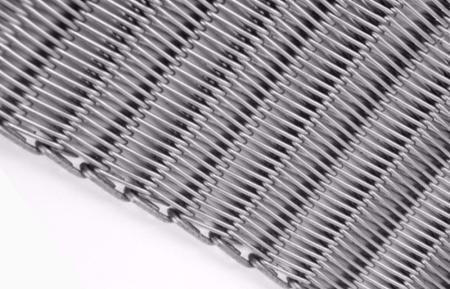 Drôtený dopravný pás - pohľad zhora